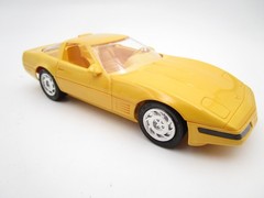 ERTL AMT 1992 Corvette ZR-1 Yellow Dealer Promo Car 6575
