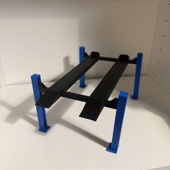 4 post model car lift 1:24 1:25 scale KIT Diorama Assembly required. Paintable!