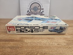 NOS Porsche 924S Racing Rally LS 1:24 Model Kit