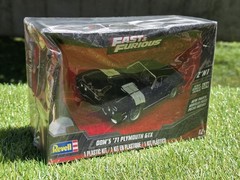 Revell Fast & Furious Dom’s ’71 Plymouth GTX Z’N1 1:24 New Sealed *Damaged Box