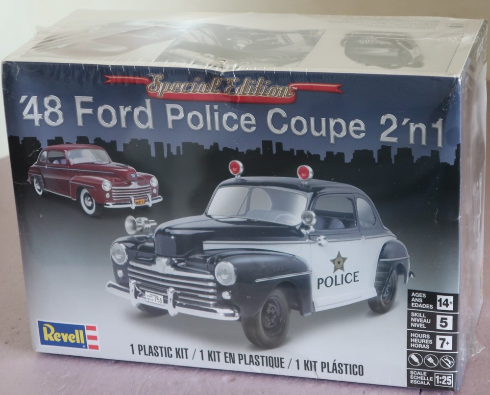 REVELL ’48 FORD Police Coupe model kit Vintage NOS from 2016 NEW SEALED