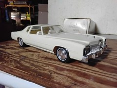 1976 EL DORADO Cadillac *phoenician Ivory* PROMO Dealer BOX Model Plastic