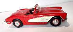 VINTAGE SMP RED 1959 CHEVROLET CORVETTE CONVERTIBLE MODEL CAR 1/24