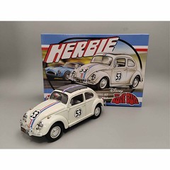 Polar Lights 1/25 Herbie Volkswagen Beetle Snap Model Kit