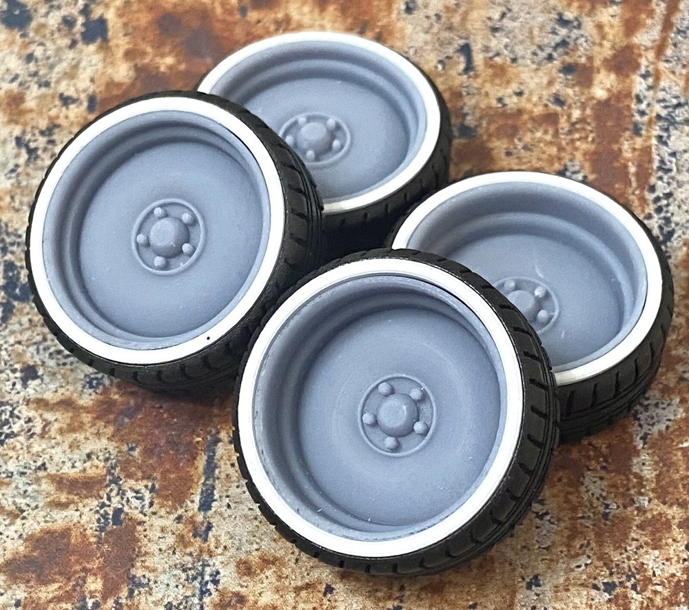 Resin 22 In. Smoothie Wheels, W/One In. Whitewalls,1/24 1/25 Scale