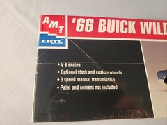 Vintage AMT ERTL 1/25 ’66 BUICK WILDCAT Kit No. 31222 NOS FACTORY SEALED 2001