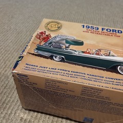Original Revell H-1227 1959 Ford Fairlane Skyliner Retractable 1/25 Unbuilt