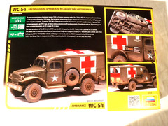 1/35 Zvezda US or British Dodge 3/4 Ton 4X4 WC 54 Ambulance # 3711