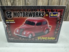 Motorworks By Revell 1937 Ford Sedan 1:24 Scaled Model Kit Sealed In Plastic