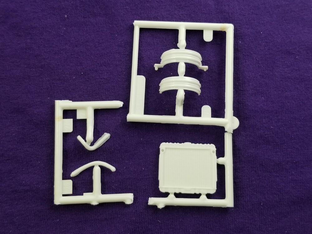 64 Chevy Impala FAN SHROUD HOSES RADIATOR from Revell 1:25 Model 1964 Chevrolet