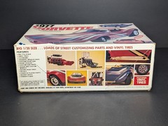 New MPC Rainbow Vette Corvette Model Kit #1-7830 1/20 Scale