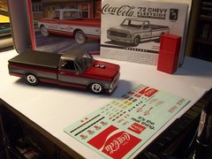 BUILT AMT/ROUND2 1972 Chevy Fleetside Longbed Pickup