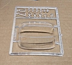 Amt/Ertl 1957 Ford 3 in 1 Model Kit 1/25 Open Box READ DESCRIPTION