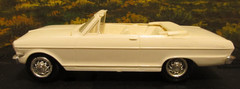 1962 AMT Chevy II NOVA Convertible Plastic MODEL KIT 1/25 K7012 screw bottom