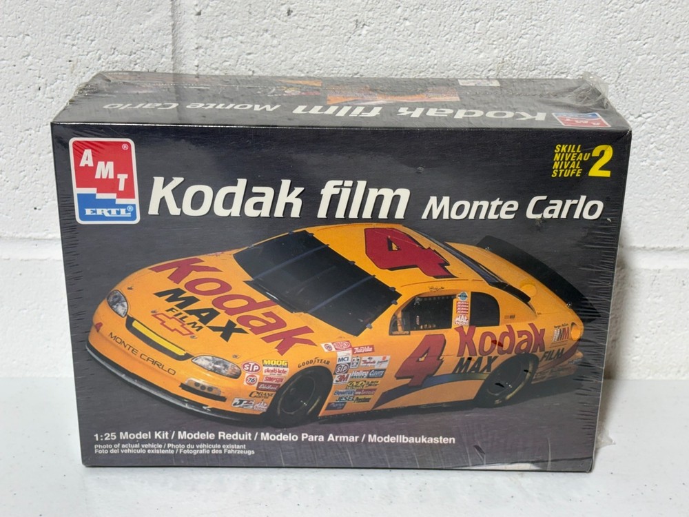 AMT Ertl 6299 1/25 4 Kodak Chevy Monte Carlo Sterling Marlin NASCAR Model Kit