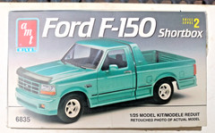 AMT #6835 Ford F-150 Shortbox Pick-up Truck Model Kit – Open Box – 1992