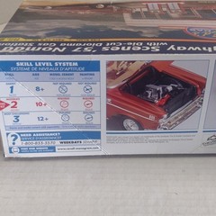 Revell Monogram ’57 Nomad 1:24 Chevrolet Kit w/ Gas Station Diorama