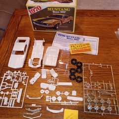 VINTAGE PSM 1970 BOSS 302 MUSTANG MODEL KIT- COMPLETE – 3070- ANNUAL – HTF