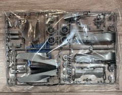 Tamiya 20046 1/20 McLaren Mercedes MP4/13 1998 F1 Champion Mika Hakkinen New