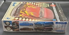 Revell 1/25 1949 Mercury Special Edition Series Model Kit New Sealed Parts #2860