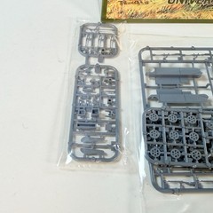 IBG Universal Carrier I Mk I 1/72 Scale Model Kit Boys AT Rifle 72026