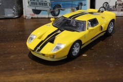 Polar Lights 2005 Ford GT Built Clean 1/25