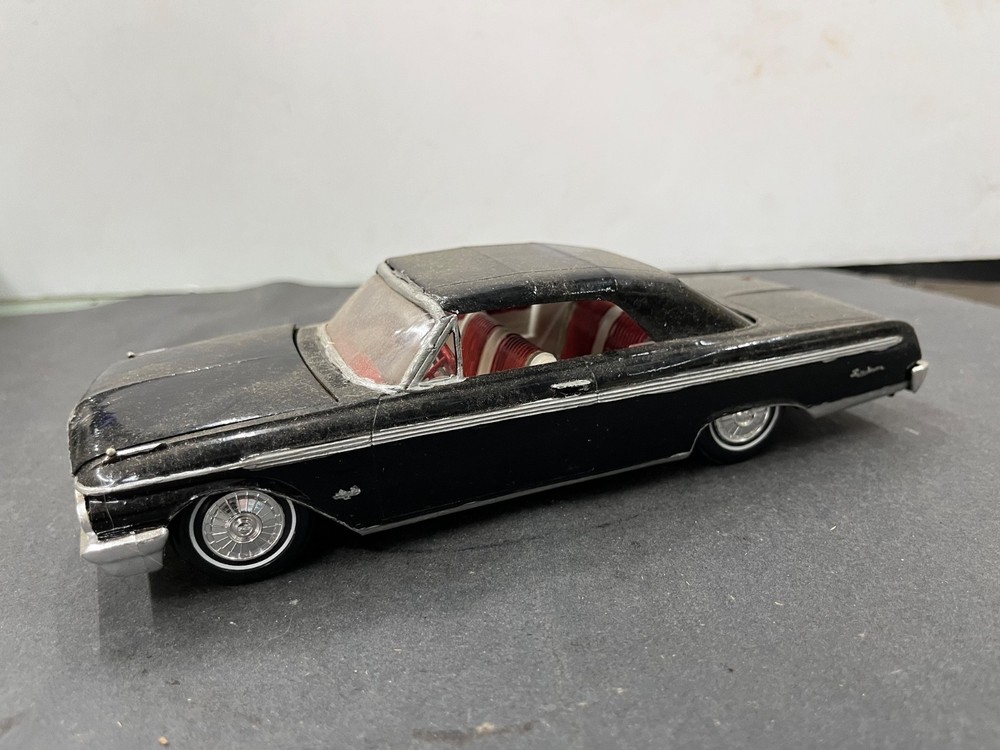 C10 AMT 1962 Ford Galaxie Sunliner Convertible Annual built model 1/25 McM.