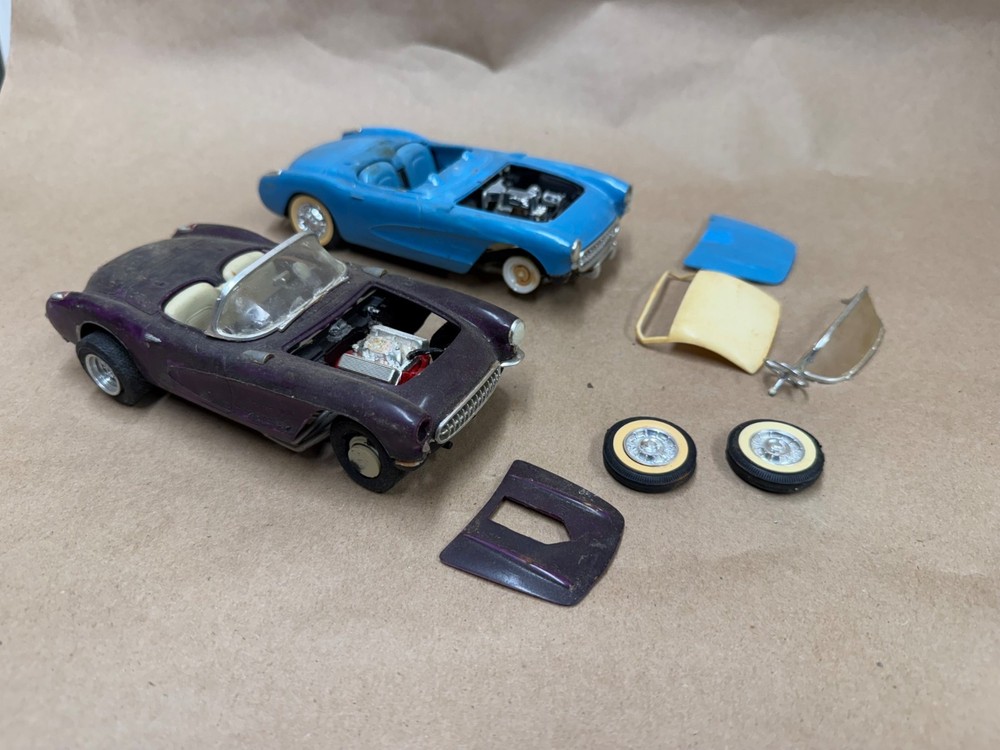 AMT 1957 Corvette 1/25 Scale Fuelie HOT ROD & Stock LOOK Vintage BUILT UPS LOT