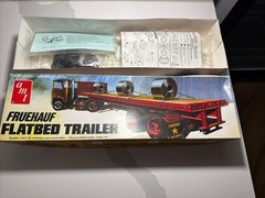 AMT 617 1/25 Fruehauf Flatbed Trailer Plastic Model Kit Unassembled New In Box