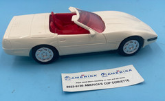 AMT America Corvette Convertible Artic White/Red Interior Model 8923
