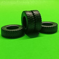 Off Road Tires Rims 1971 Ford F-250 Custom 4×4 Pickup Truck Lifted Moebius 1/25