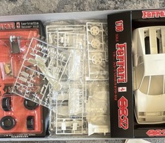 Fujimi Ferrari 512 BB Berlinetta Boxer 1:16 Unassembled Not Painted Kit