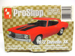 AMT – PRO SHOP – 1972 CHEVROLET CHEVELLE SS 454 – 1/25 PREPAINTED MODEL KIT