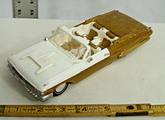 AMT 1962 MERCURY MONTEREY CONVERTIBLE CAR CUSTOM MODEL KIT BUILT UP 1:25