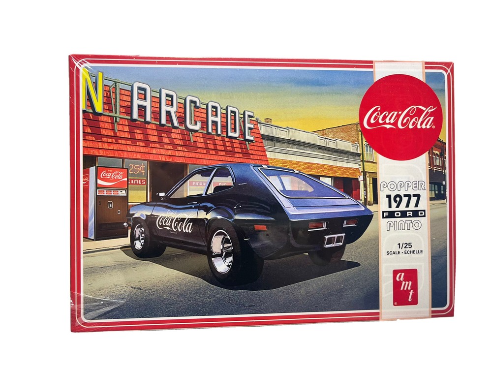 AMT 1166 Popper 1977 Pinto Model Kit