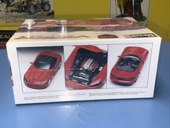 Revell Dodge Viper SRT-10 # 85-2188 Skill Level 2 New