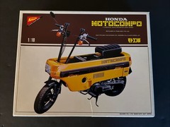 Nichimo 1/10 Honda Motocompo “Trunk Bike” Yellow New Sealed But Top Torn