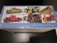 Revell 1:25 #85-4516 ’37 Ford Pickup 2 in one With Surfboard NIB