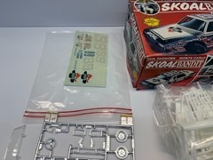 MPC 1:25 Scale Parson’s Skoal Bandit Monte Carlo Stock Car Sealed Inside Model