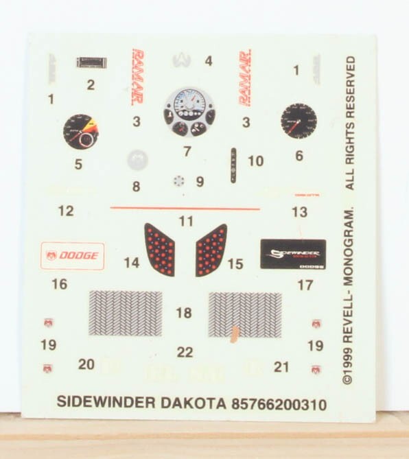 Model kit Decal Sheet Dakota unused P7