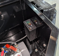 10 Amp Panel Mount 12V Battery Charger for Hydraulic Dump Trailer, Car, Marine.
