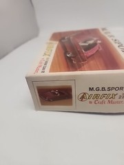 Airfix – 32 Scale MGB Sports 1/32 No.2103-70