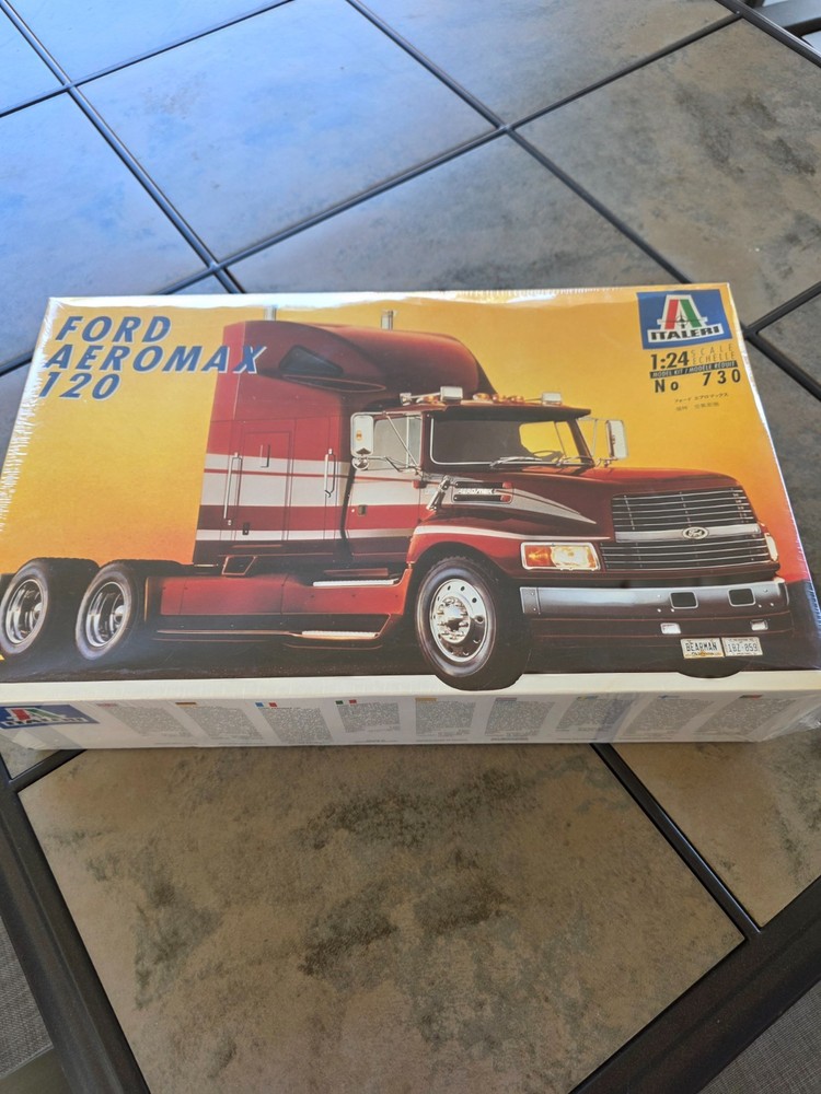 Italeri # 730 Ford Aeromax 120. Factory Sealed. Box in Primo Condition. Nice Kit