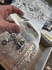 HELLER 1/24 SCALE RENAULT 4CV “PIE” KIT! CIRCA 2000’s! VMCP!