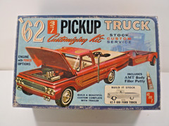 ONLY ISSUE AMT 1962 FORD F100 PICK UP TRUCK 1/25 MODEL KIT 3-n-1 KIT K-132 MIB