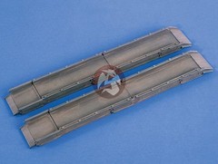 Verlinden 1/35 Temporary Steel Treadway Bridge Sections WWII (2 pieces) 2105