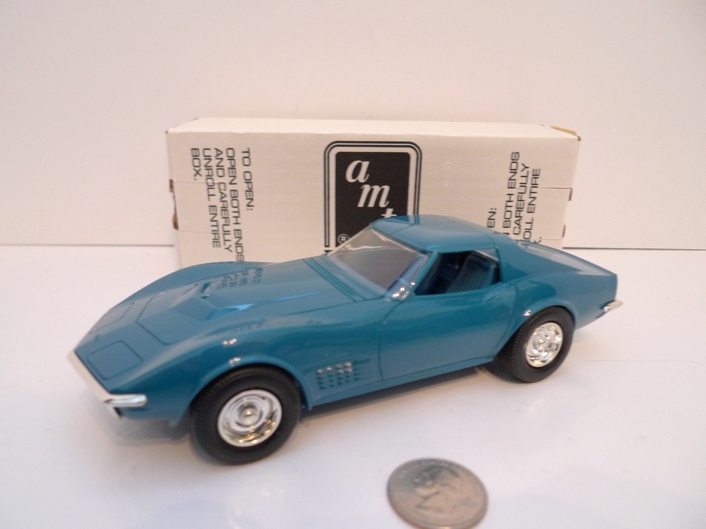 AMT ERTL 1970 Chevrolet Corvette LT-1 (Mulsanne Blue) 6878 w/ Package !!!