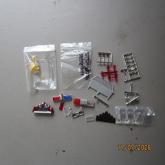Revell/Lindberg 1/25 scale model car parts/ Light bars and police equipment