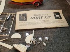 Original ’60’s issue AMT Boat w/Trailer model started in box 1/25 Kit#159 3 in 1