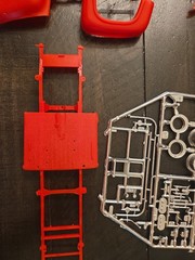 1:25 REVELL Twin Pack CHEVY STREET PICKUP 350 & 56 FORD F-100 Model Kit Trucks